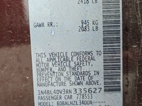 Used 2024 Nissan Altima 2.5 SV FWD image 23