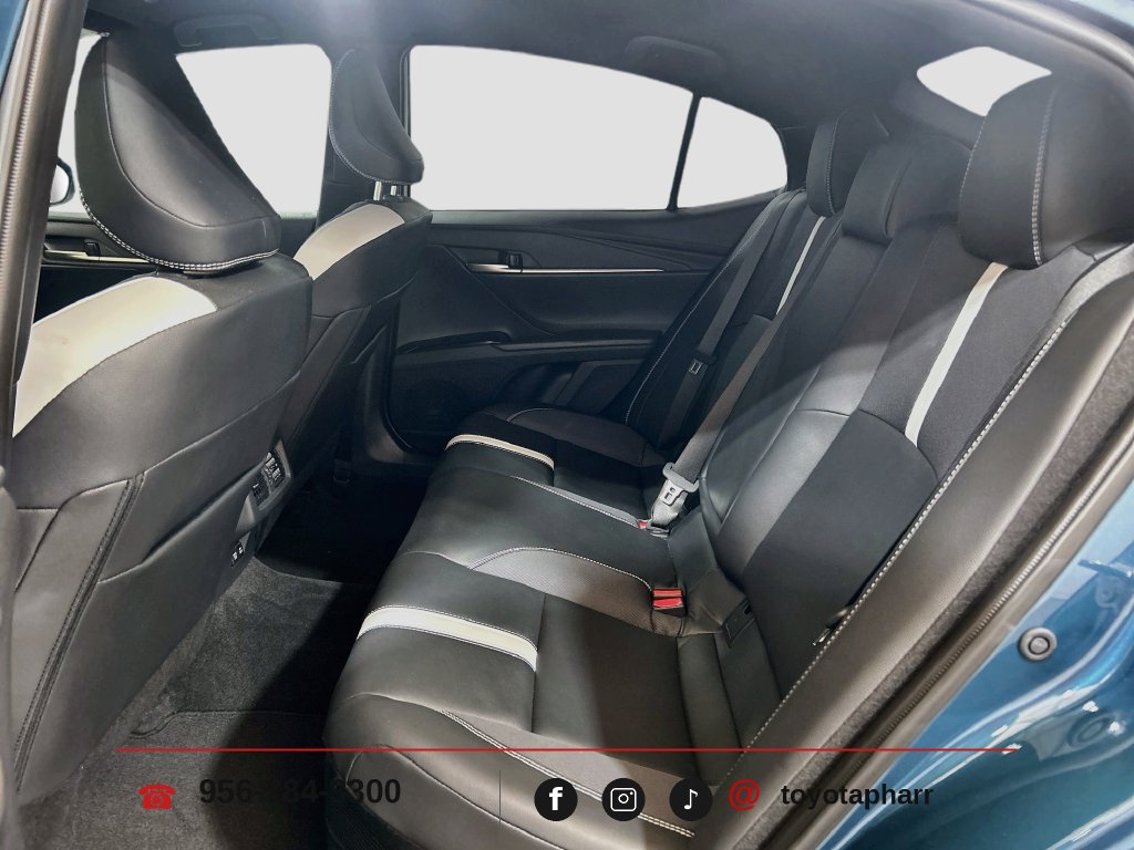 Used 2026 Toyota Camry SE w/ Convenience Package FWD image 21