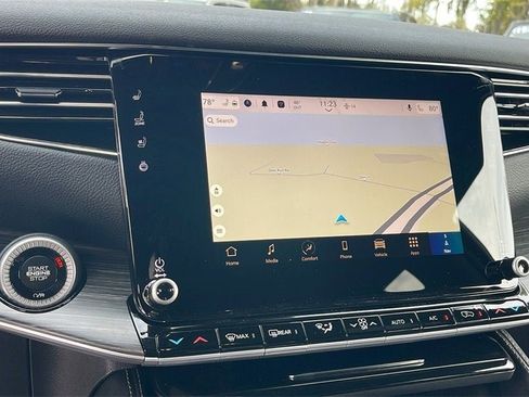 Used 2024 Jeep Wagoneer Series II w/ Flexible Seating Group image 35