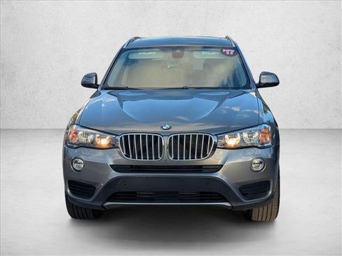 Used 2017 BMW X3 xDrive28i image 2