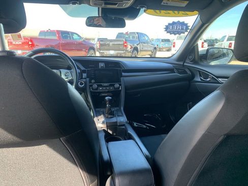 Used 2020 Honda Civic Sport image 14