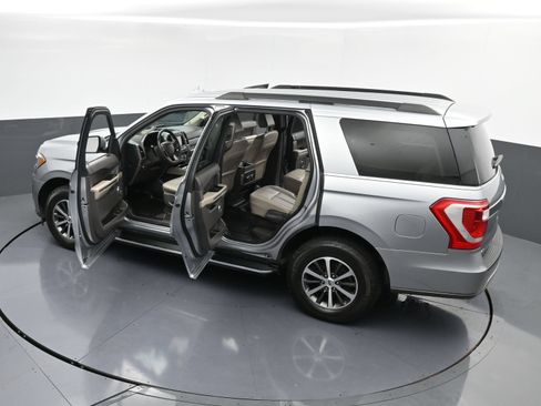 Used 2021 Ford Expedition XLT RWD image 45