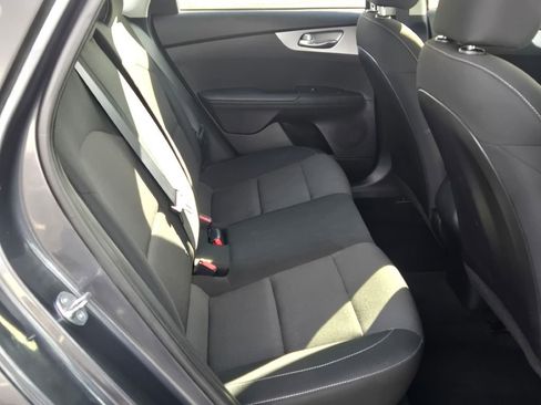 Used 2023 Kia Forte LXS image 10