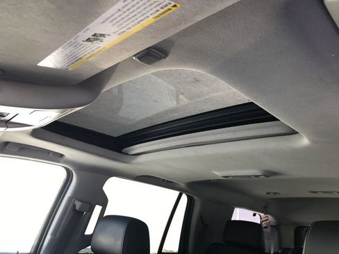 Used 2015 GMC Yukon SLT image 11