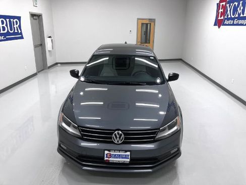 Used 2016 Volkswagen Jetta Sport image 22