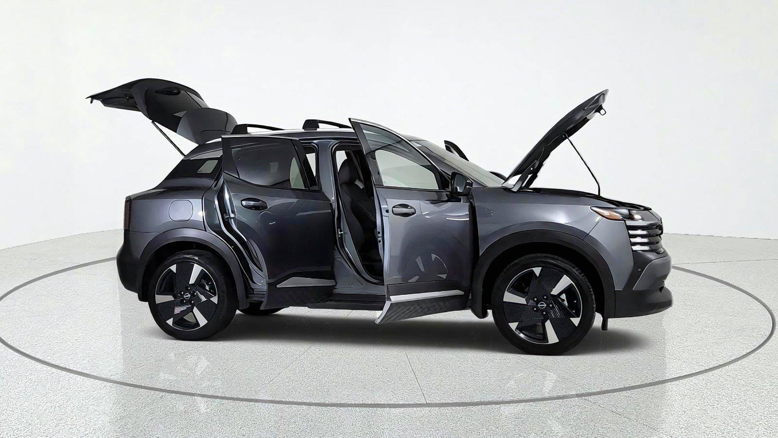 Certified 2026 Nissan Kicks SR w/ Illumination Package AWD/4WD image 15