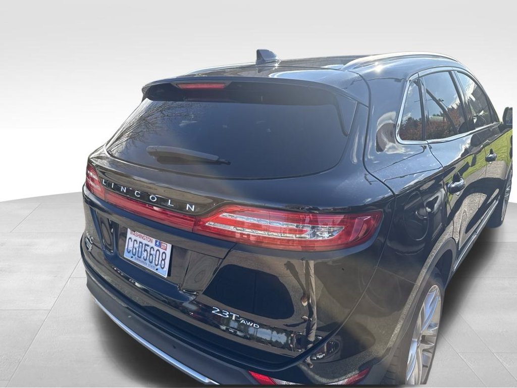 Used 2018 Lincoln MKC Reserve AWD/4WD image 3