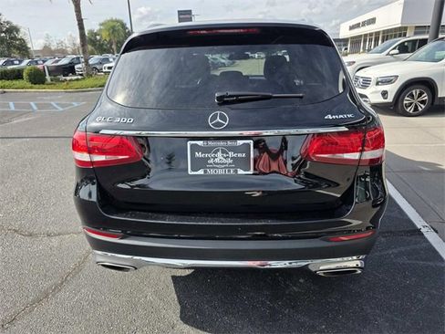 Used 2019 Mercedes-Benz GLC 300 4MATIC image 7