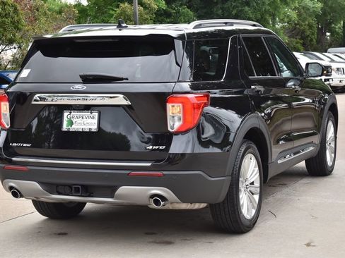 Used 2024 Ford Explorer Limited w/ Limited Technology Package AWD/4WD image 9