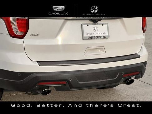 Used 2018 Ford Explorer XLT w/ Equipment Group 202A image 7