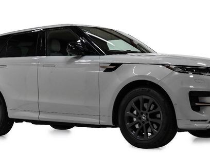 Used 2025 Land Rover Range Rover Sport Dynamic SE