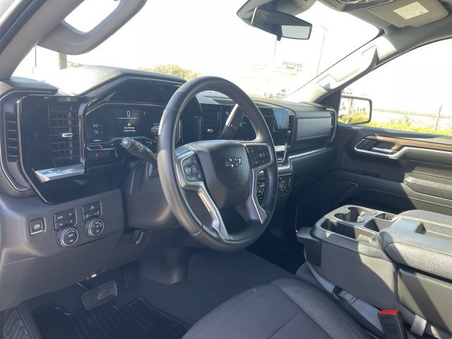 Used 2024 Chevrolet Silverado 1500 RST w/ Z71 Off-Road Package AWD/4WD image 10