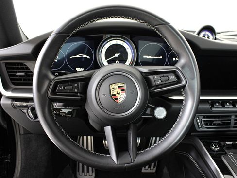 Used 2021 Porsche 911 Carrera S RWD image 37
