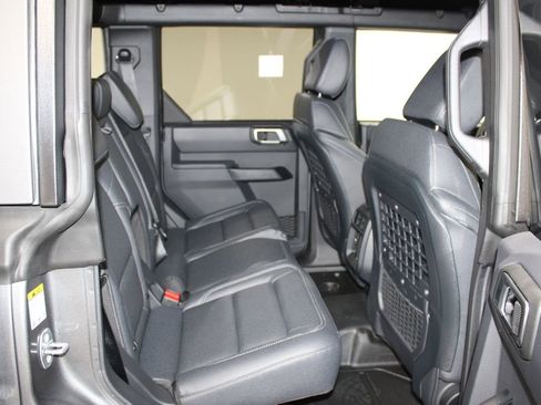 New 2025 Ford Bronco Big Bend w/ Black Diamond Package image 28