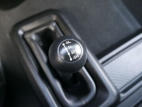 Certified 2024 RAM 3500 Tradesman w/ Chrome Appearance Group image 32