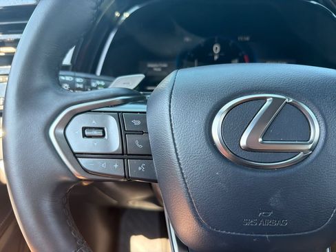 Used 2025 Lexus RX 350 FWD w/ Technology Package image 13