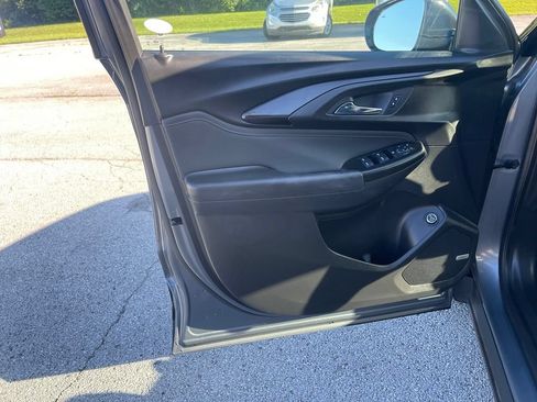 Used 2021 Chevrolet TrailBlazer RS w/ Sun and Liftgate Package AWD/4WD image 14