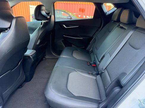 Used 2024 Kia EV6 Light RWD image 15