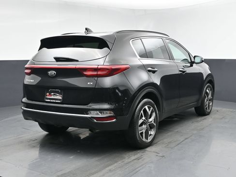 Used 2022 Kia Sportage EX AWD/4WD image 22