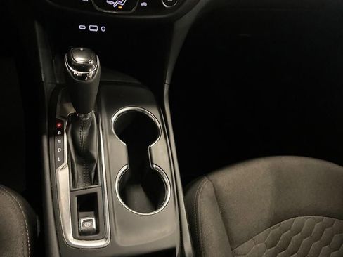 Used 2020 Chevrolet Equinox LT image 22