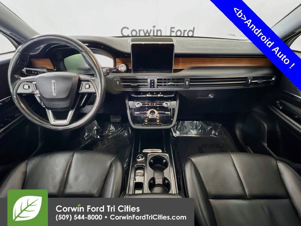 Used 2022 Lincoln Corsair Reserve w/ Equipment Group 201A AWD/4WD image 7