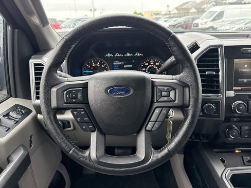 Used 2015 Ford F150 XLT w/ Equipment Group 302A Luxury AWD/4WD image 10