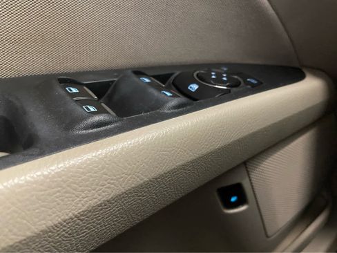 Used 2018 Ford Fusion SE image 30