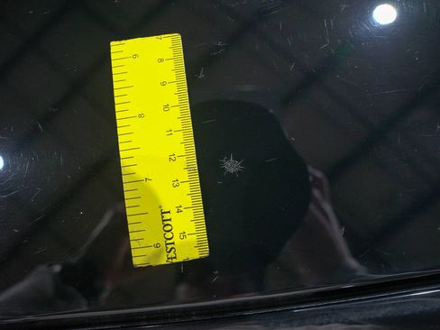 Used 1996 Ford Bronco XLT image 31