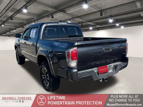 Used 2021 Toyota Tacoma TRD Sport image 14