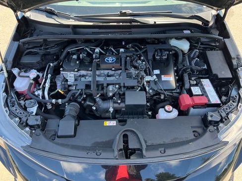 Used 2022 Toyota Corolla LE FWD image 28