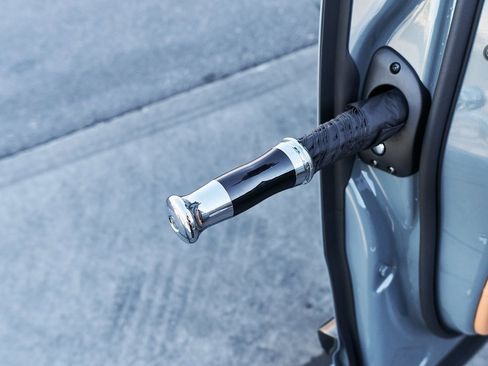 Used 2025 Rolls-Royce Cullinan image 30