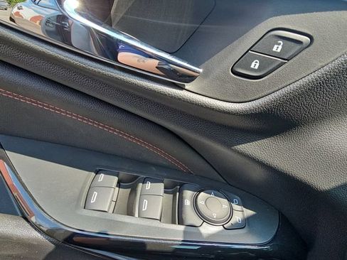 New 2026 Chevrolet Trax RS w/ Driver Confidence Package FWD image 25
