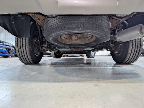 Used 2014 Chevrolet Suburban LT AWD/4WD image 7
