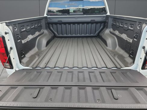 New 2026 Chevrolet Colorado W/T w/ WT Custom Package AWD/4WD image 19