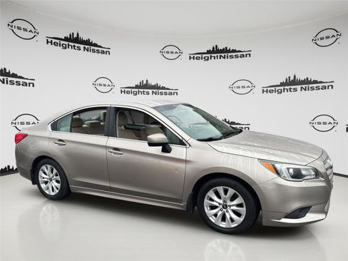Used 2017 Subaru Legacy 2.5i Premium image 7