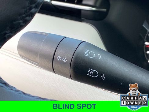 Certified 2025 Jeep Compass Limited image 18