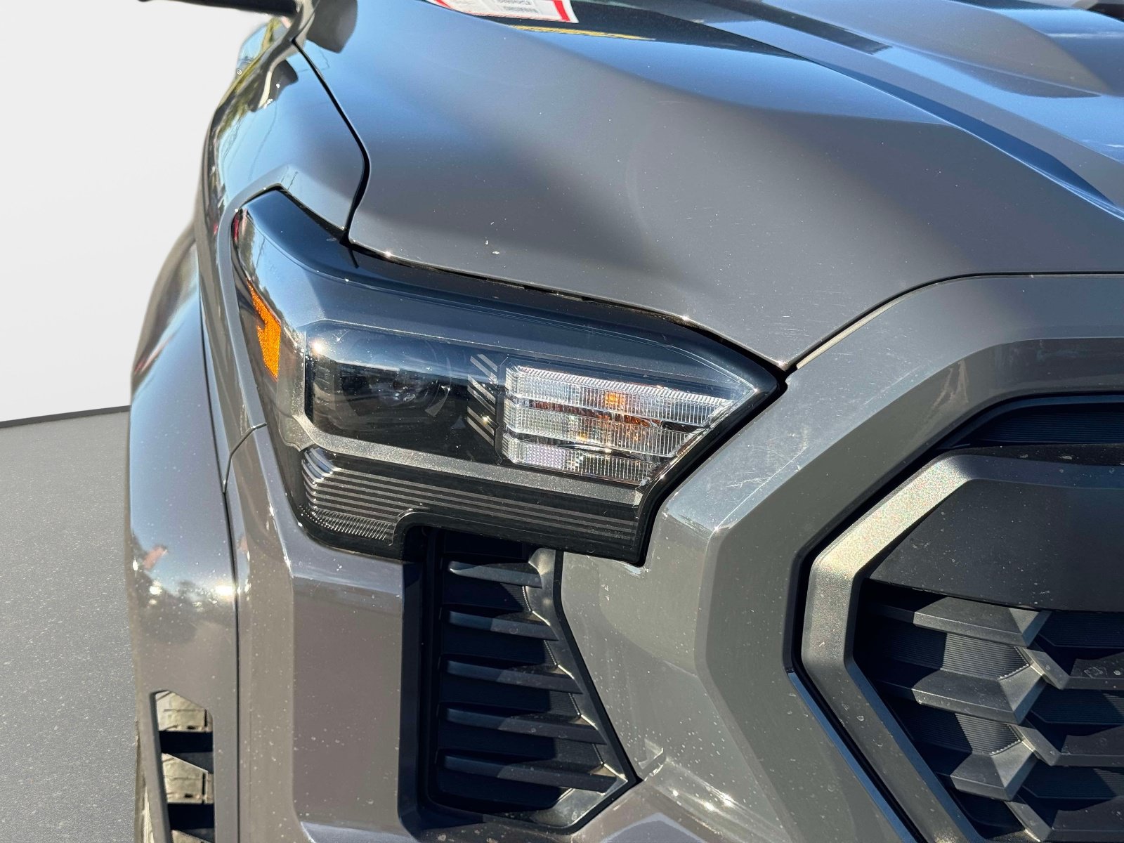 Certified 2024 Toyota Tacoma TRD Sport w/ TRD Sport Premium Package AWD/4WD image 8