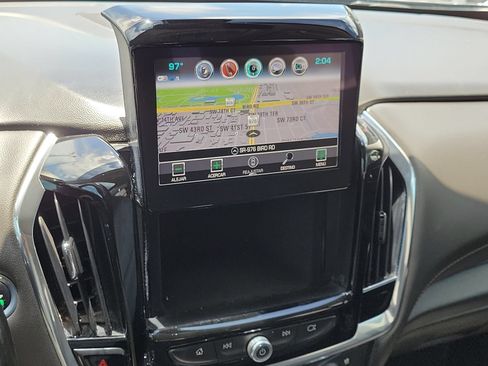 Used 2019 Chevrolet Traverse Premier w/ Redline Edition FWD image 28