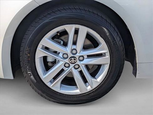 Used 2019 Toyota Corolla SE w/ Carpet Mat Package FWD image 22