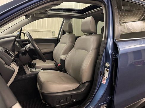 Used 2018 Subaru Forester 2.5i Limited AWD/4WD image 7
