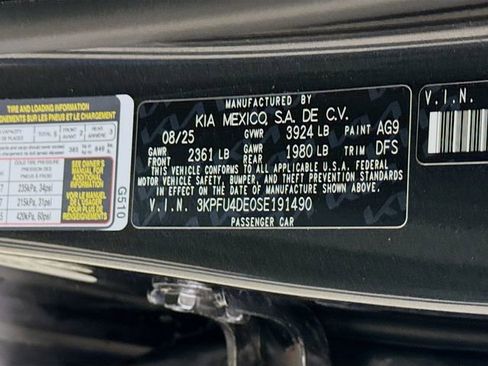 Used 2025 Kia K4 EX image 28