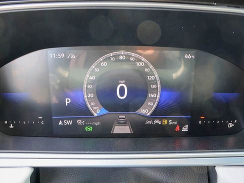 New 2025 Volkswagen Taos SE image 26