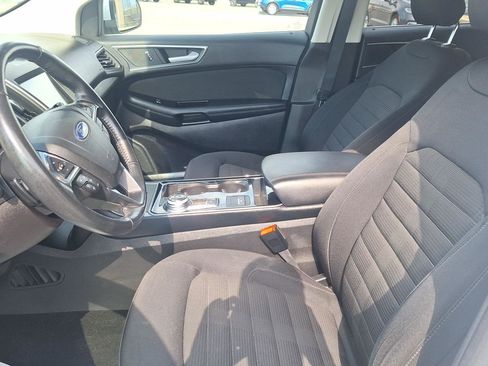 Used 2019 Ford Edge SEL AWD/4WD image 12