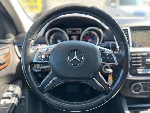 Used 2014 Mercedes-Benz ML 350 4MATIC image 16