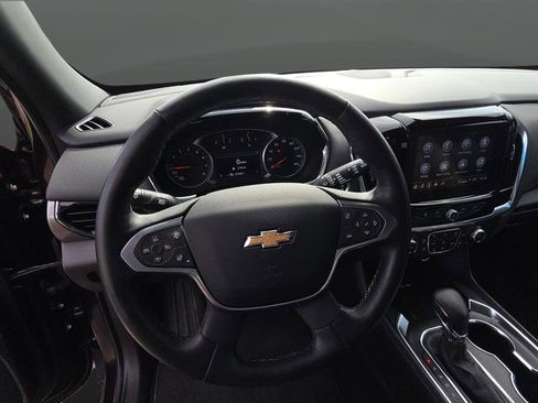 Used 2023 Chevrolet Traverse LT AWD/4WD image 13