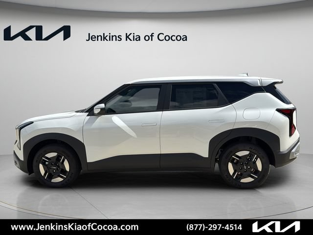 Certified 2027 Kia Seltos LX FWD image 9