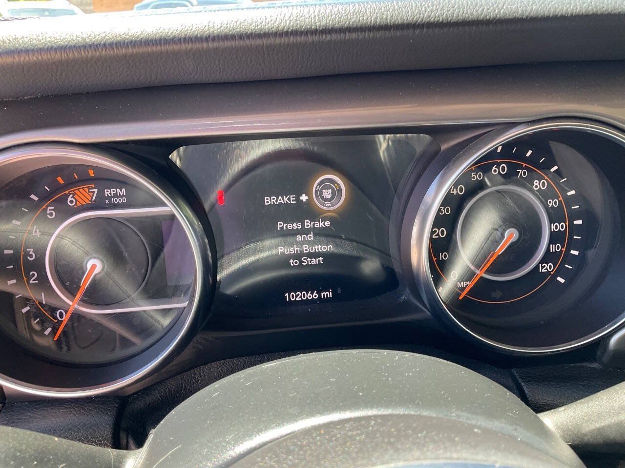 Used 2020 Jeep Wrangler Unlimited Sahara AWD/4WD image 14