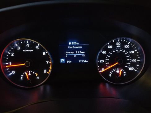 Used 2020 Kia Sportage EX image 23