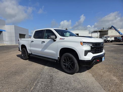New 2026 Chevrolet Silverado 1500 LT Trail Boss w/ Convenience Package II AWD/4WD image 7