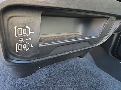 Used 2024 RAM 2500 Big Horn w/ Sport Appearance Package image 35